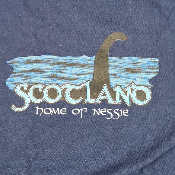 Scotland Home Of Nessie Navy Blue T-Shirt XL Fruit Of The Loom Cotton - Picture 2 of 8